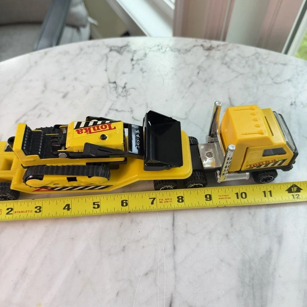 Vtg‎ 1981 Mini Tonka Yellow Semi Truck Lowboy Trailer & Crawler Bulldozer Set